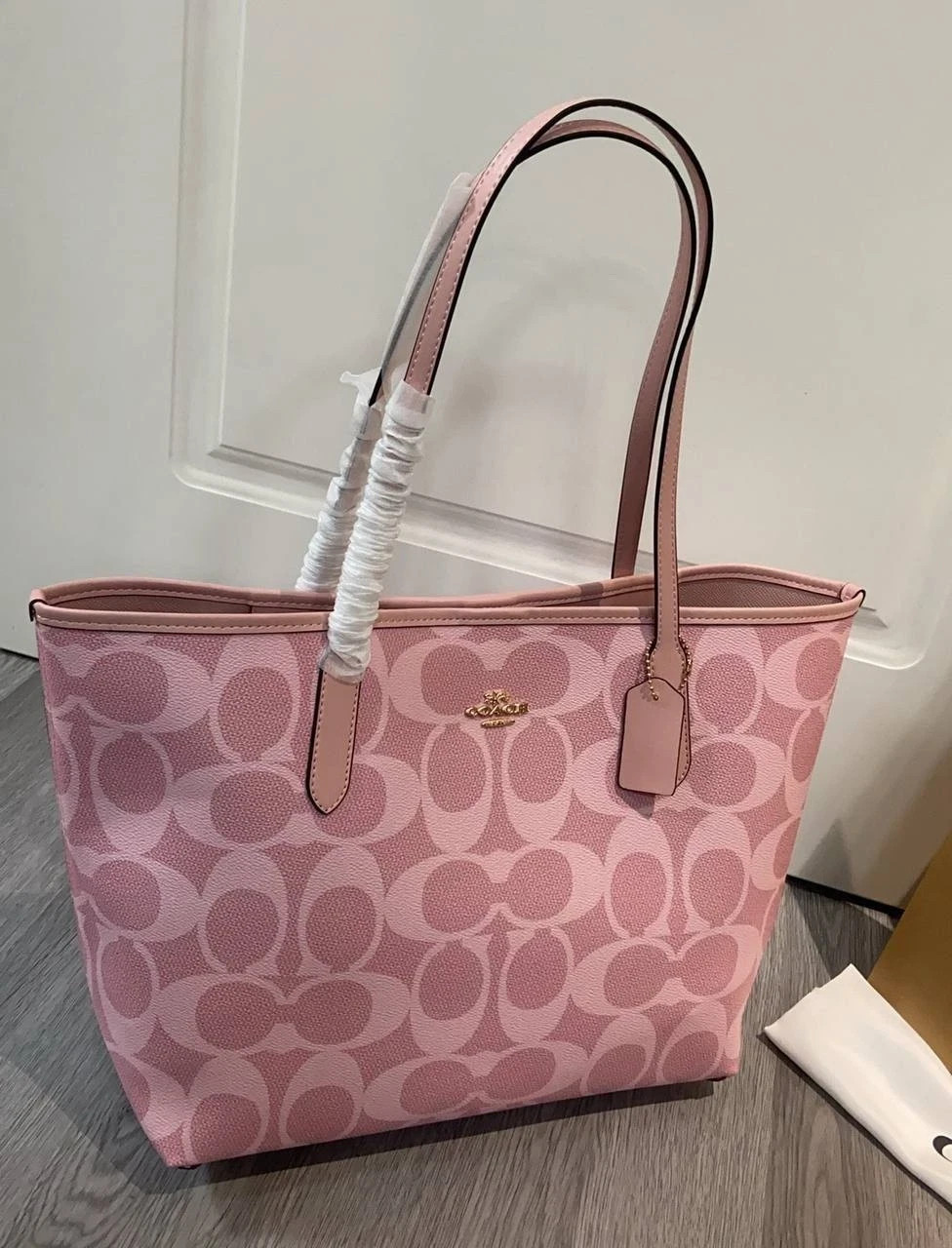 COACH City Tote Bag Signature Canvas Powder Pink CAL49 Outlet NEW
