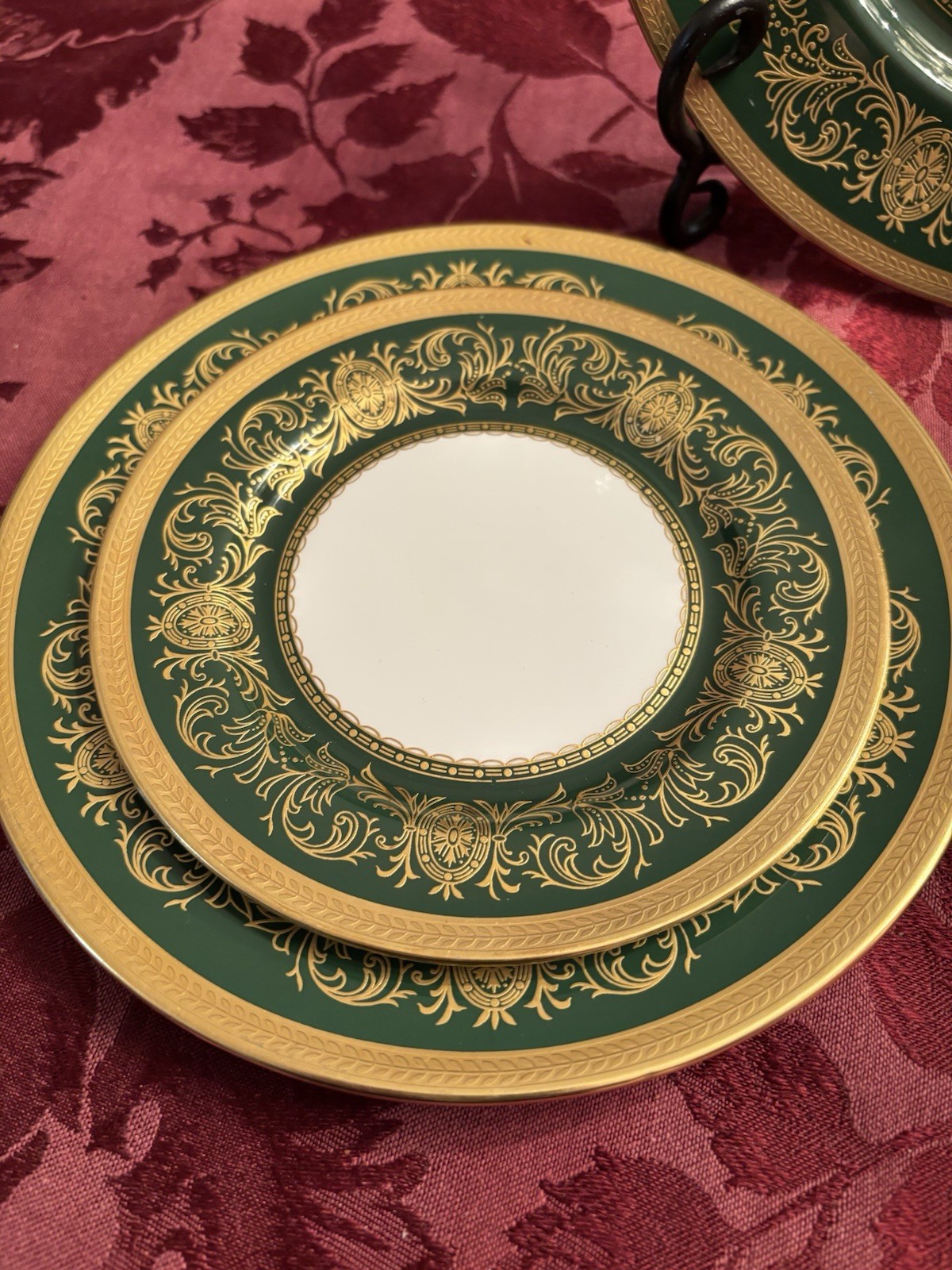 Aynsley Imperial Laurel Green China REDUCED - 5 PIECE SET