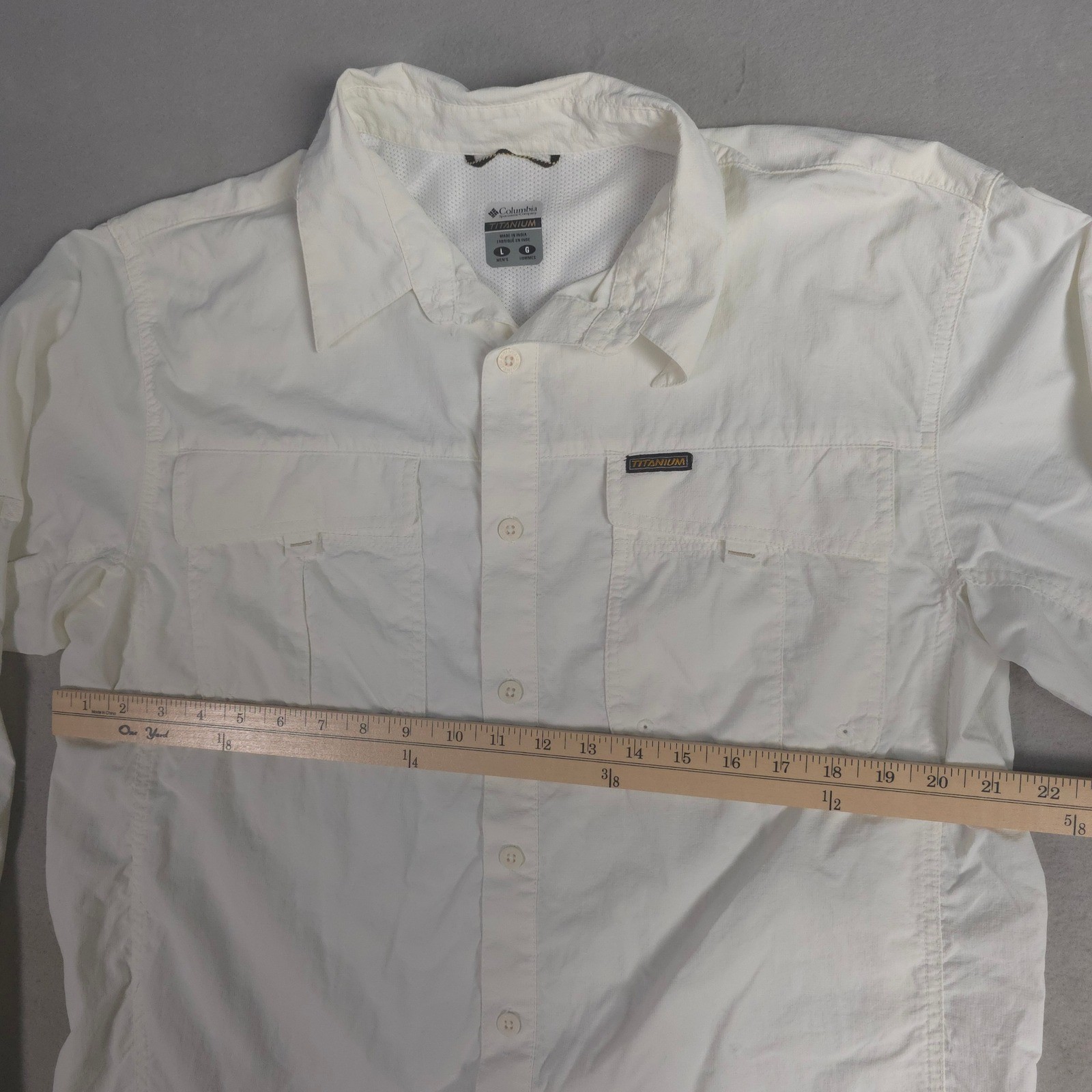 Columbia Titanium Omni Dry Long Sleeve Button Shirt Men L Beige Fishing Hiking