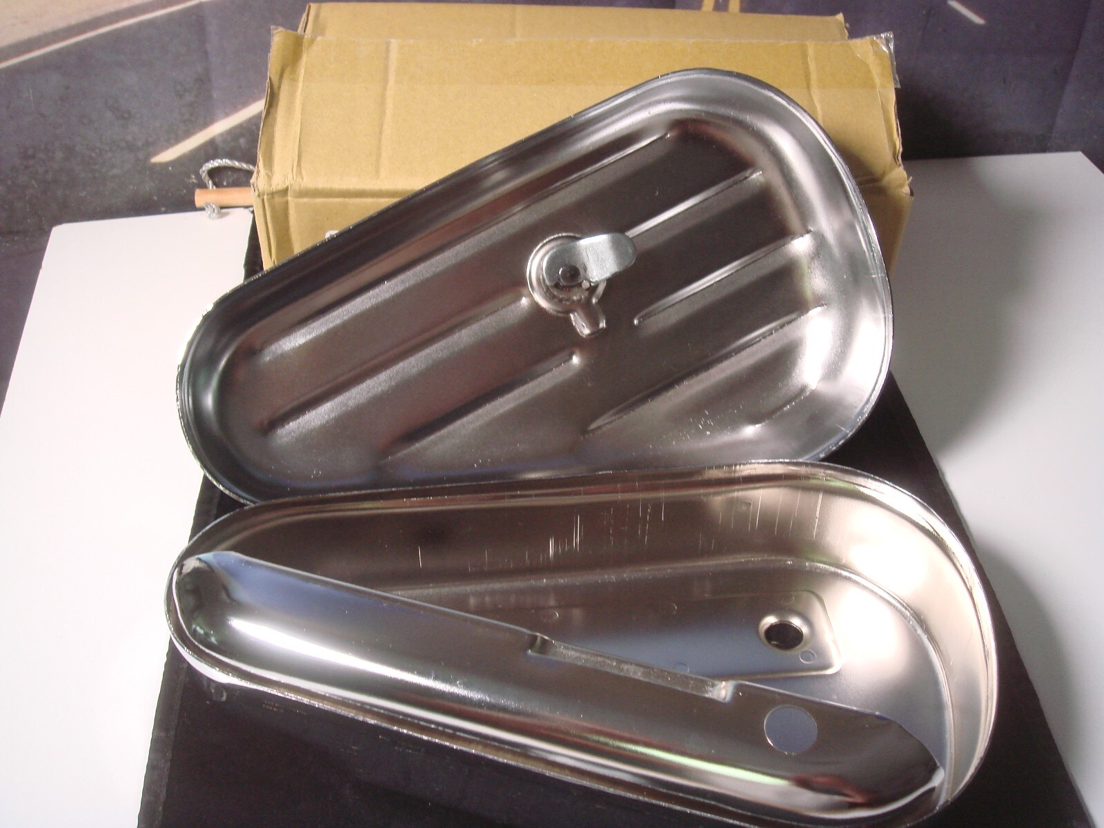 Harley Tool Box UL FL W Chrome Oval for 1940-1957 Right Side V-Twin 50-0600 X5