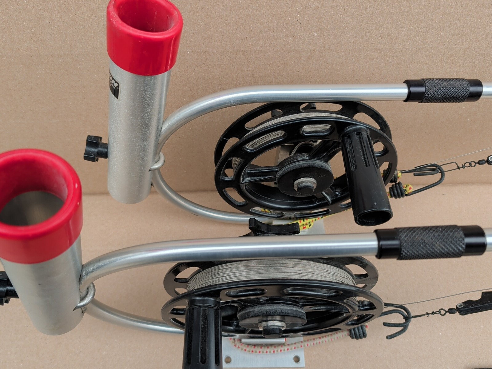 2 Big Jon Manualy Operated Downriggers, W/ Base, Counter and Steel Line