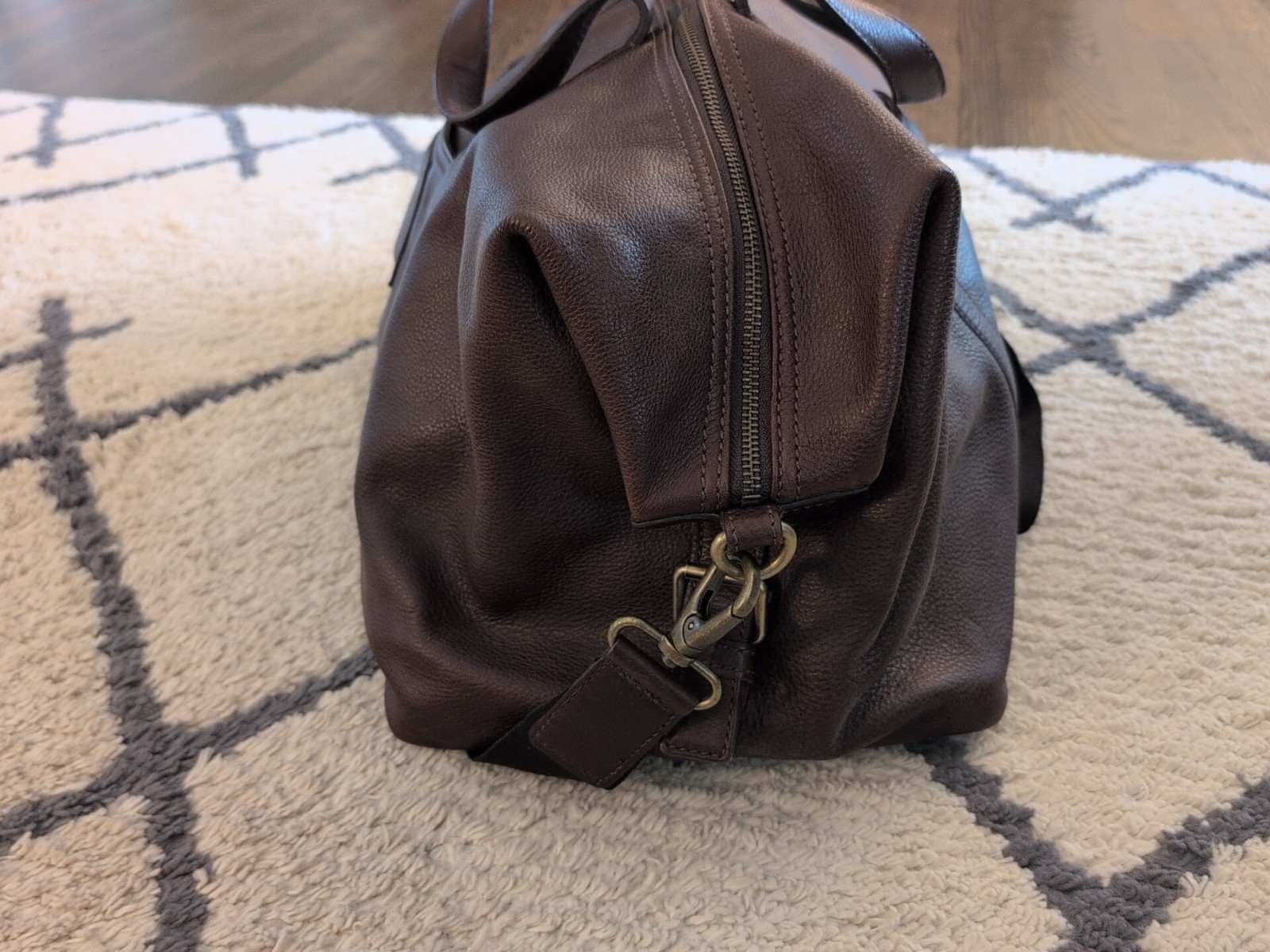 Fossil Mens Duffle Bag Brown Leather Travel Shoulder Business