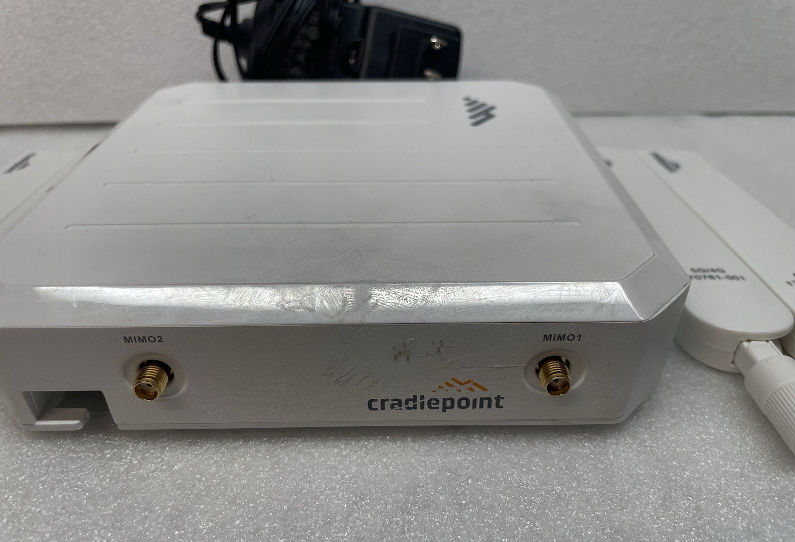 Cradlepoint W1850-5GB 5G Wideband Router S5A032A With Antennas & Adapter