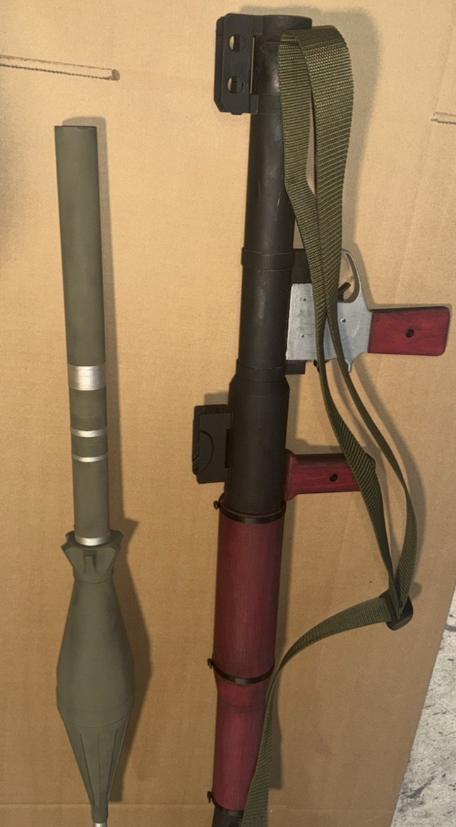 Full-Size RPG-7 Replica Prop – PVC Reinforced, Painted orange tip Not Weathered