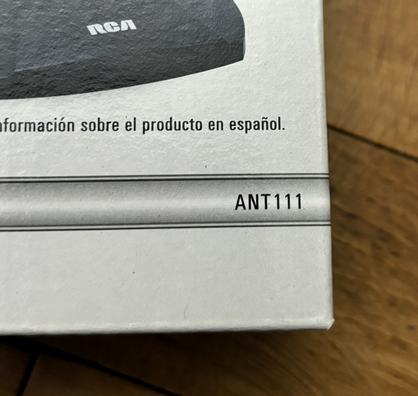 NEW! RCA High Performance HDTV TV Indoor Antenna Black ANT111