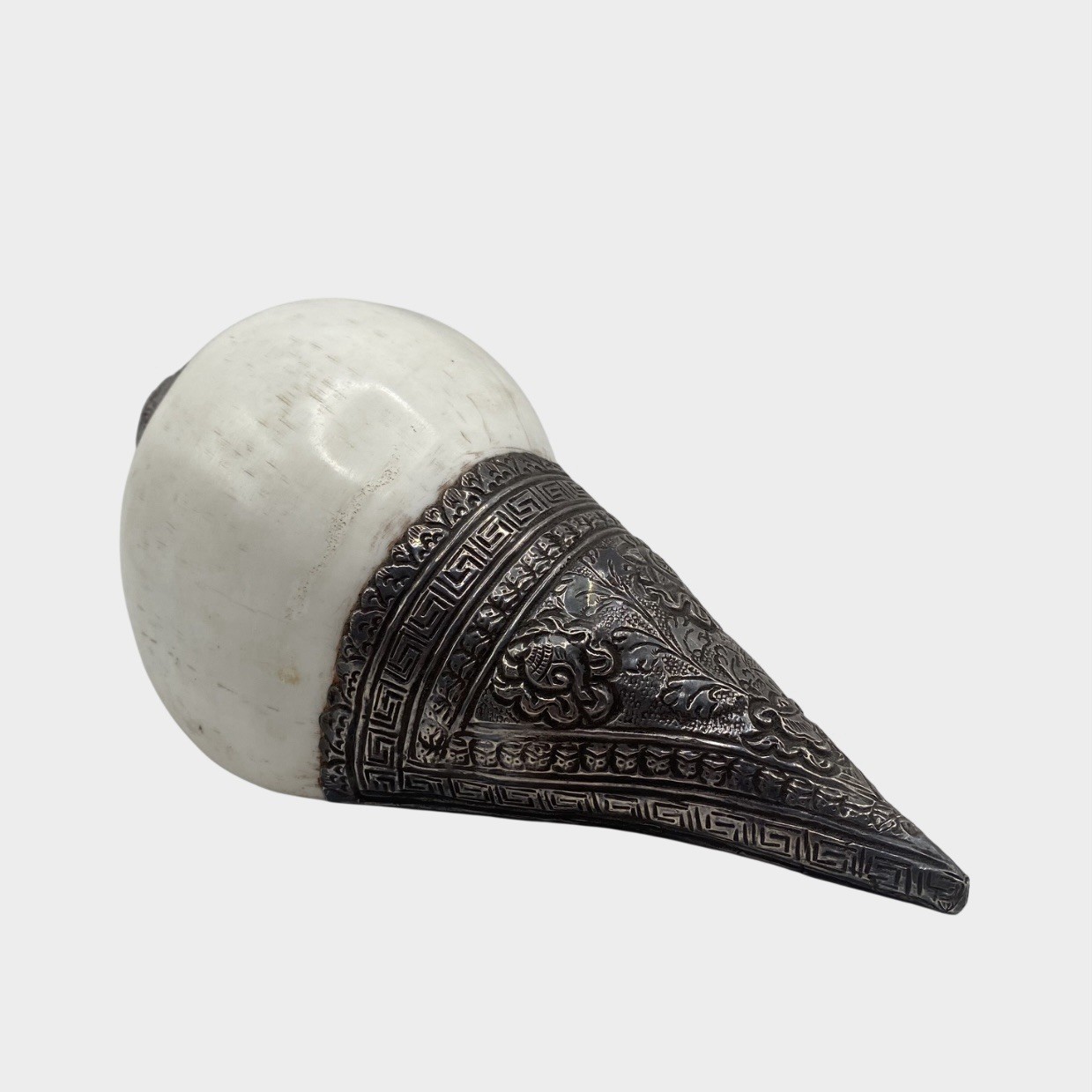 Antique Tibetan Buddhist Silver Conch Shell Ritual Shankha
