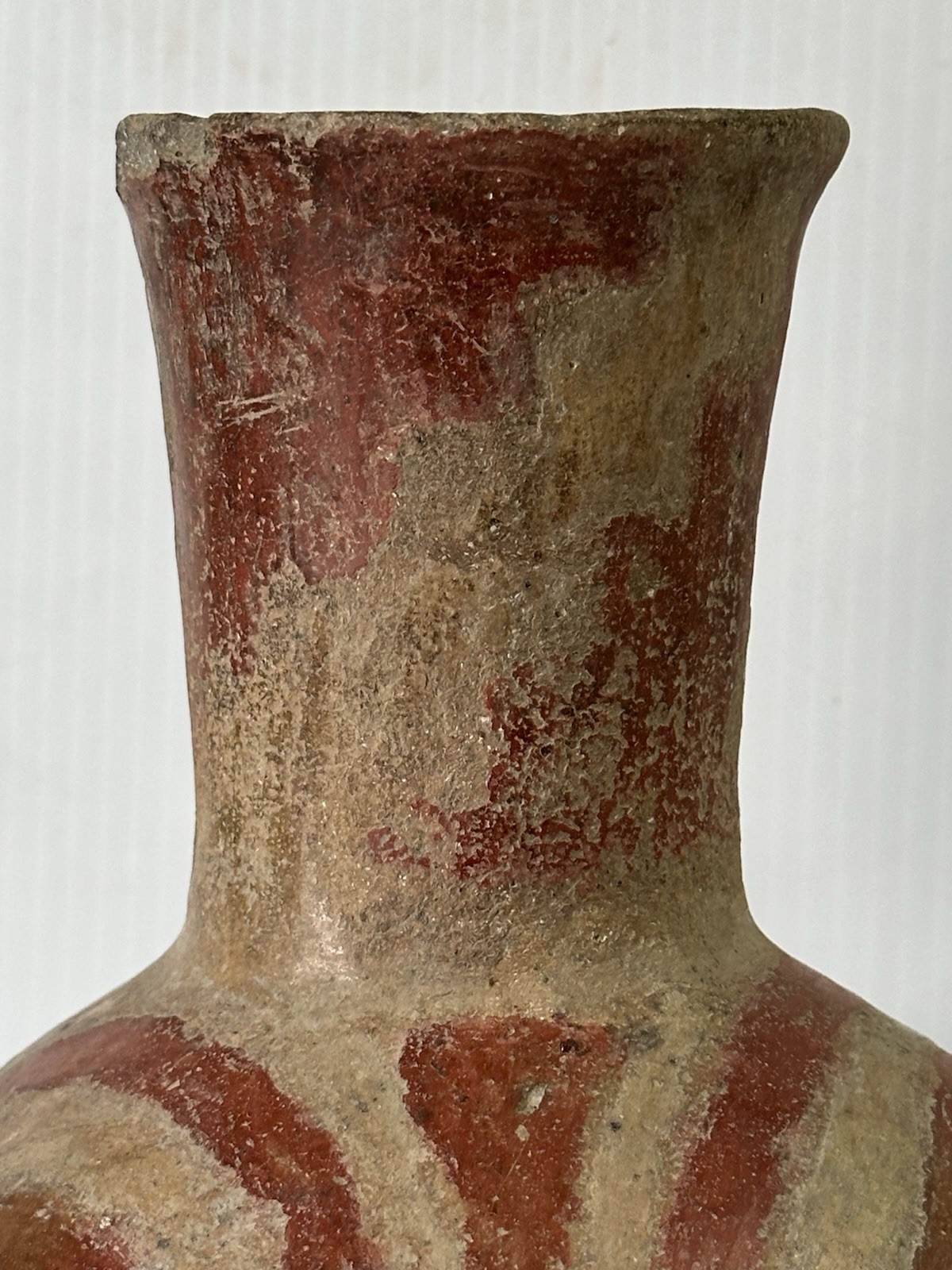 FLAWLESS AUTHENTIC RED & WHITE CROSSKNO SWIRL POTTERY WATER BOTTLE FROM ARKANSAS