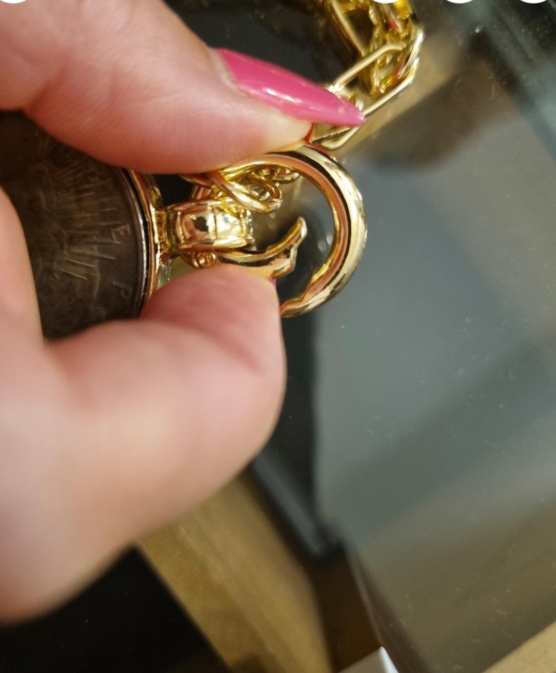 Gold Coin Medallion Necklace: Vintage Style, Gold-Plated Chain.