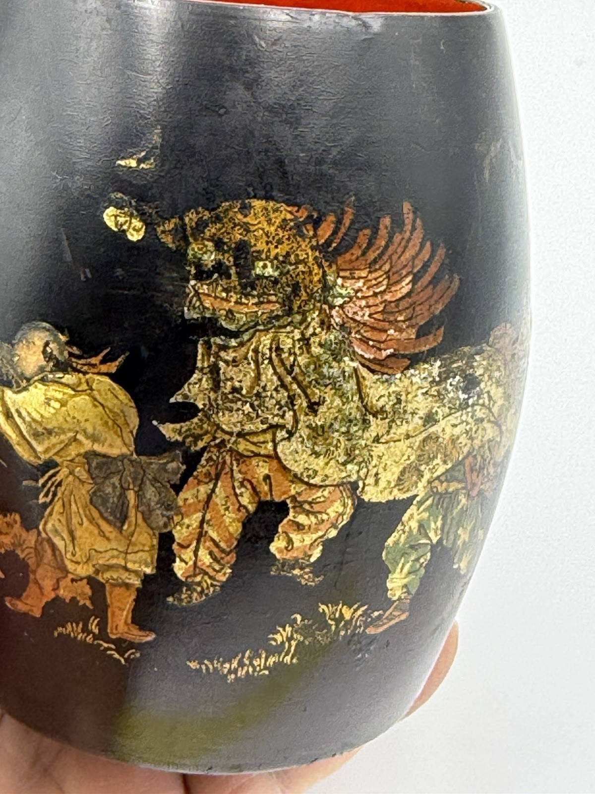 Antique Vietnamese Sơn Mài Lacquer Brush Pot • Múa Lân Lion Dance • Hand Painted