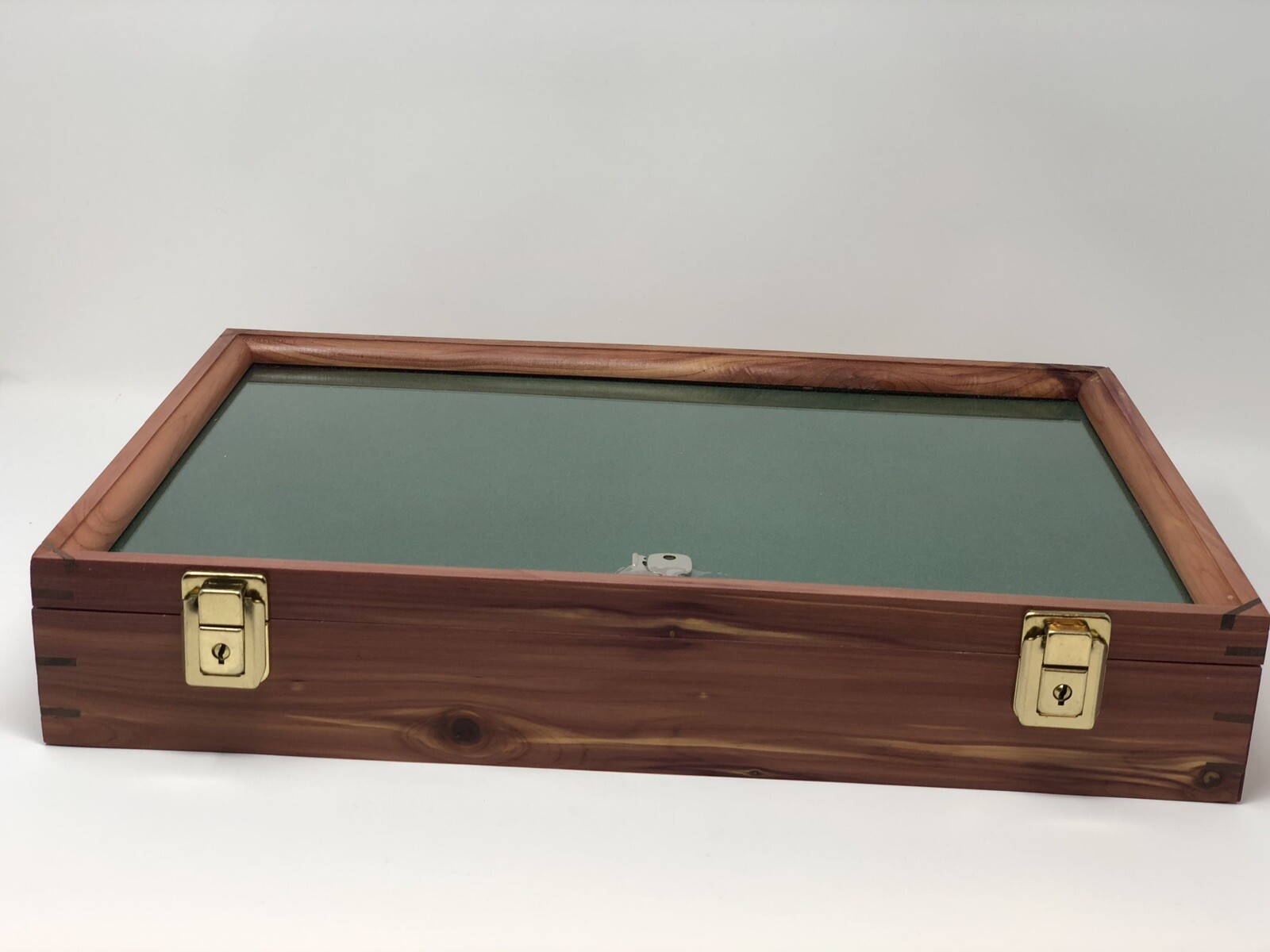 Cedar Wood Display Case 12 x 18 x 3 for Arrowheads Knifes Collectibles & More