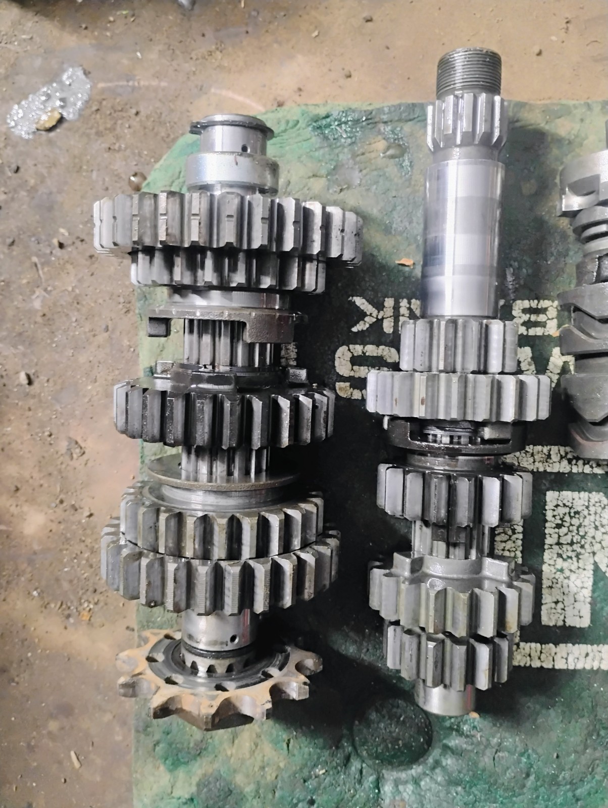 2004-2009 Yamaha YFZ450 Transmission Trans Complete 5TG-17411-00-00 OEM