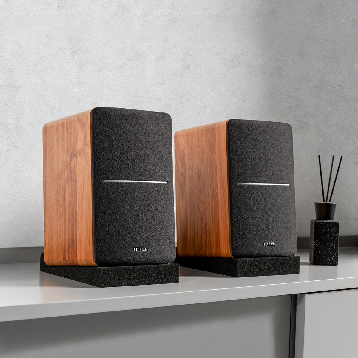 SS5 Studio Monitor Isolation Pads Pair Acoustic Tabletop Desktop Speaker Stands