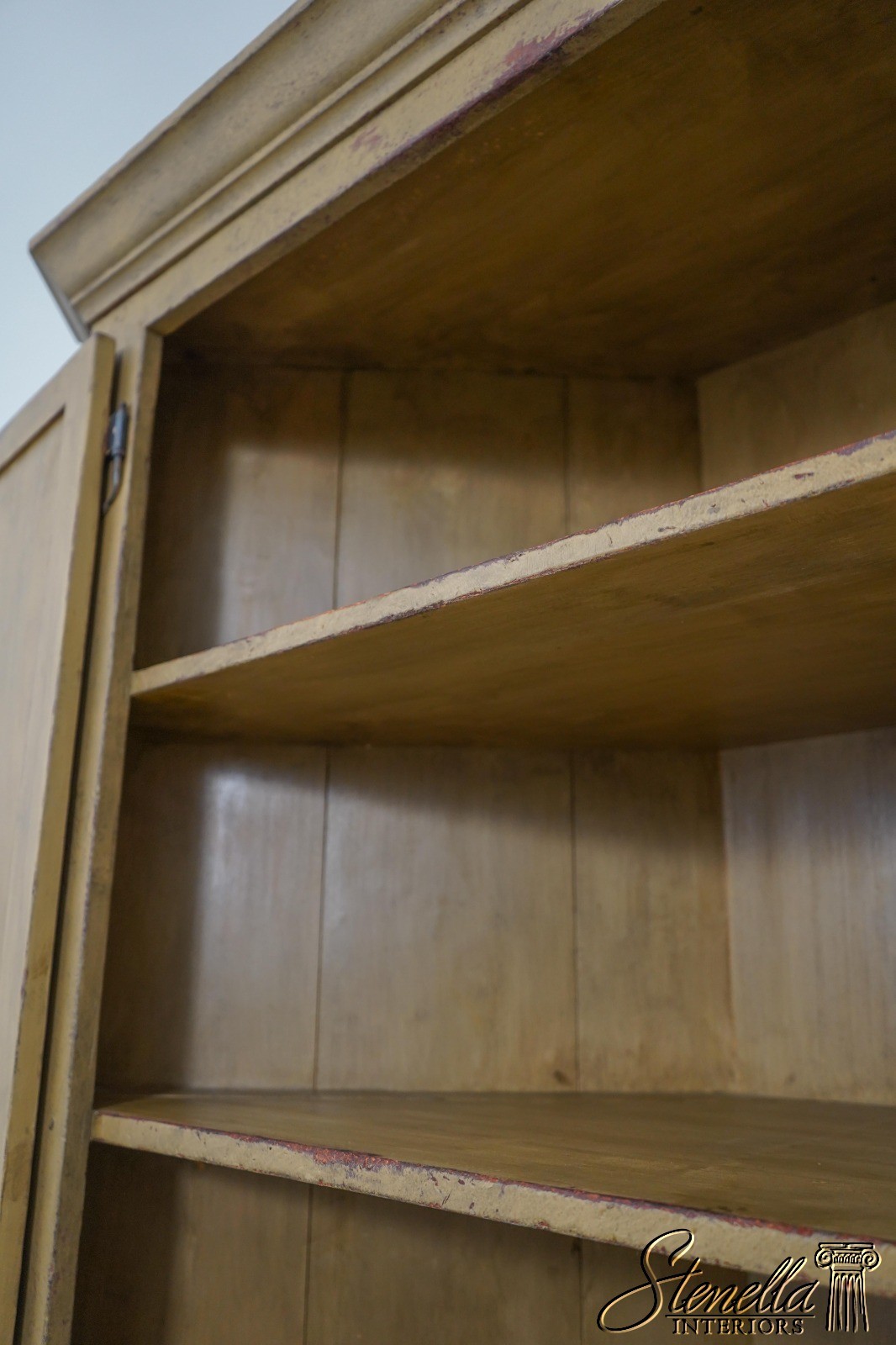 L60554: J.MURPHY Hand Crafted Painted Country Corner Cabinet