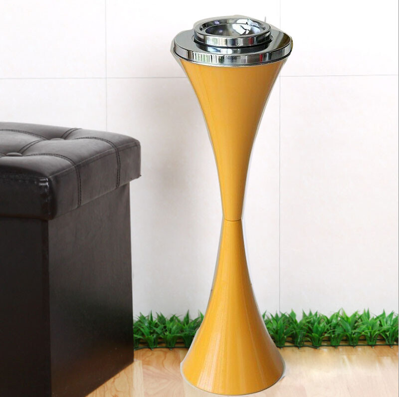 23" High Floor Standing Cigarette Ashtray with Lid Standing Ashtray In/Outdoor