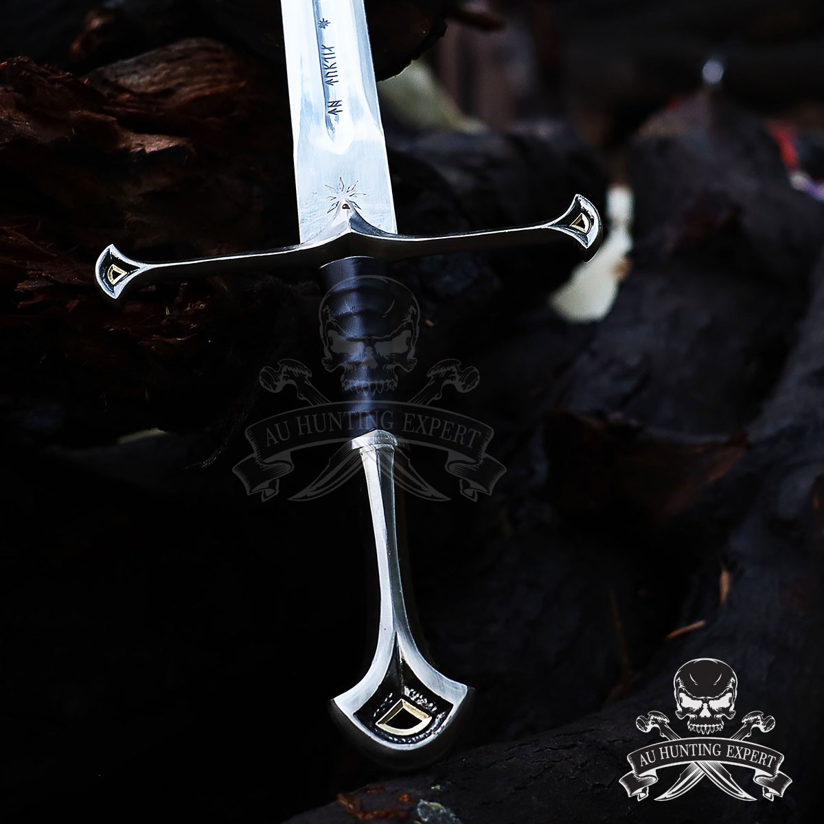 LOTR Narsil Anduril Sword fantasy collectible wall decor