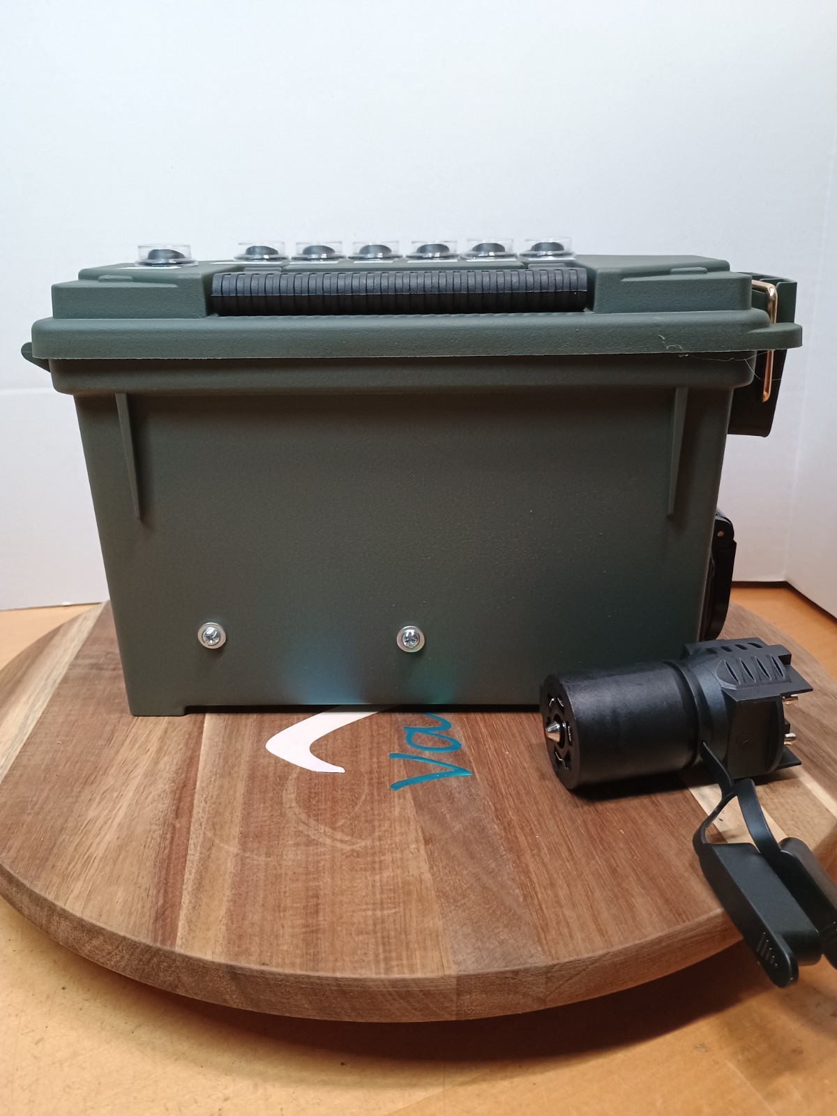 7RV/4&5 Flat Trailer Light Tester Box Power By Milwaukee M12 Drill Battery