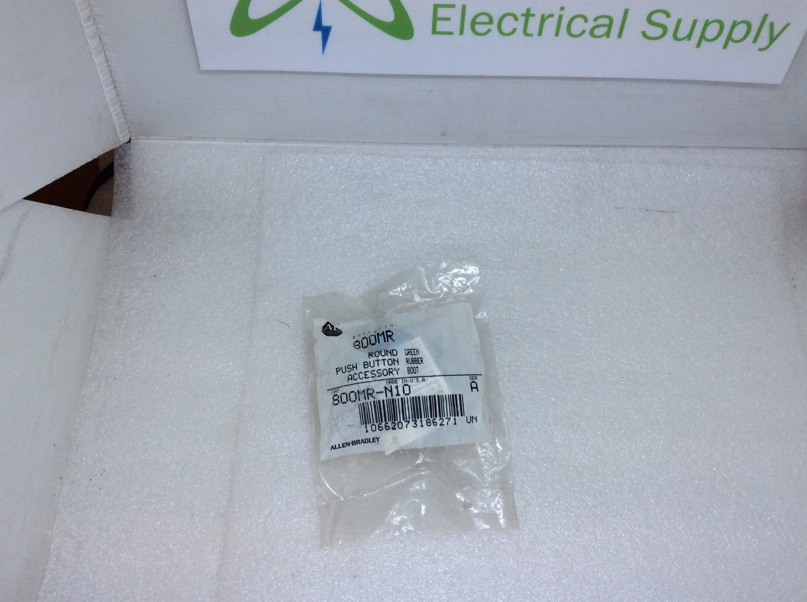 Allen-Bradley 800MR-N10 Green Rubber Push Button Boot Series A