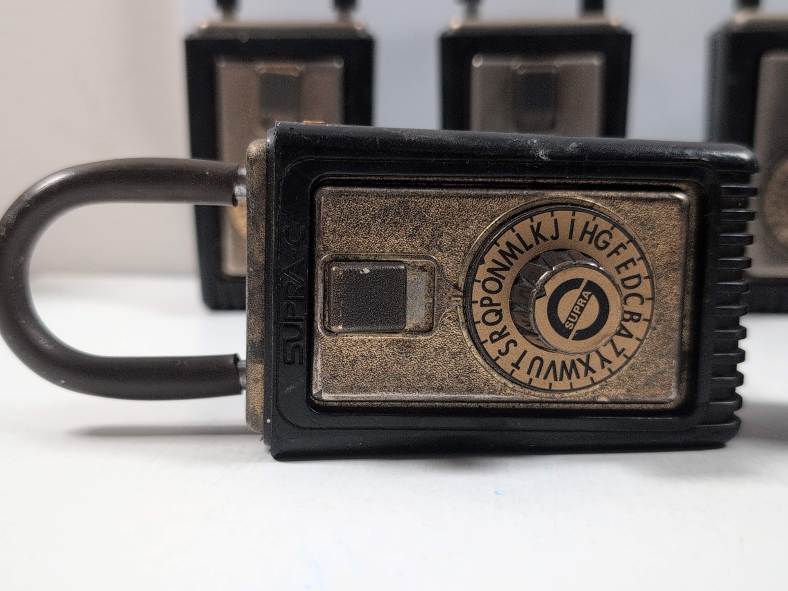 Supra-C Lock Box Real-estate Storage Keys Letter Combination HideAKey Vtg w Code