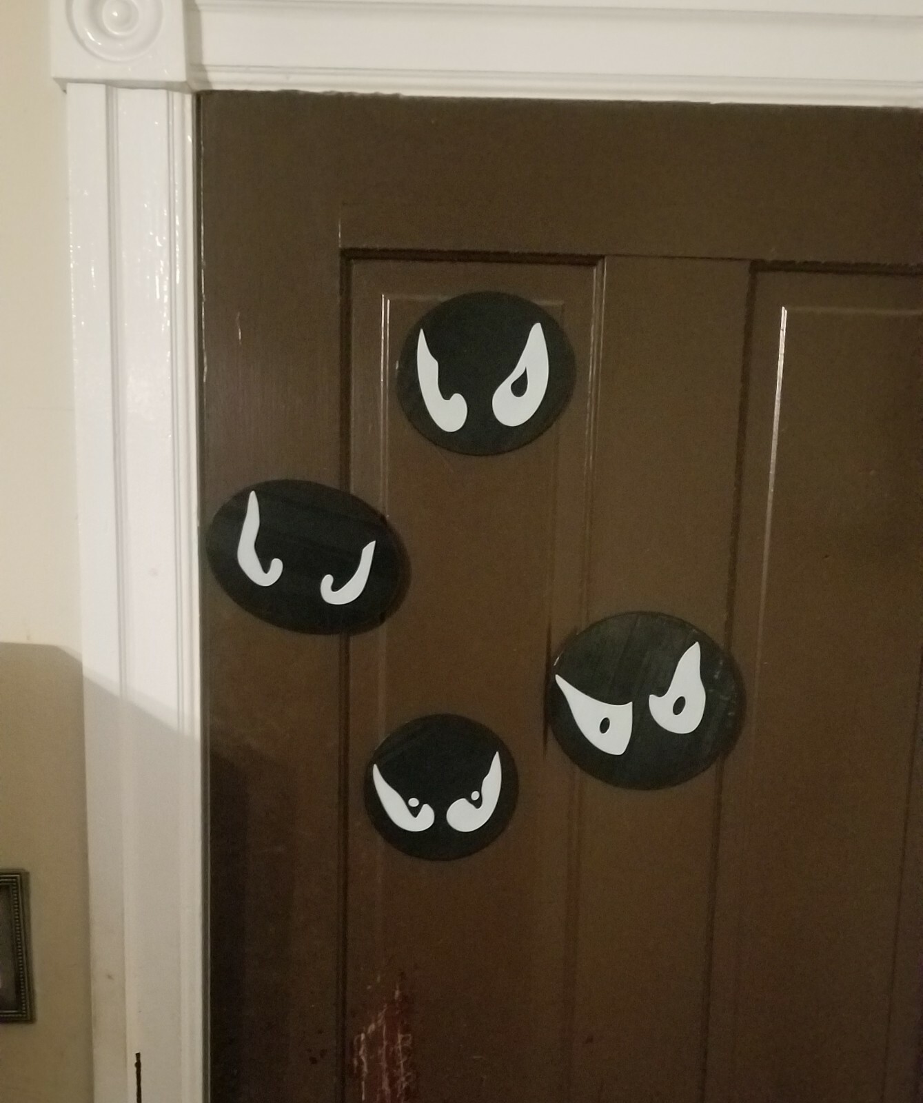 Haunted Mansion Ride Inspired Glow in the Dark Eyes Prop - Set of 4