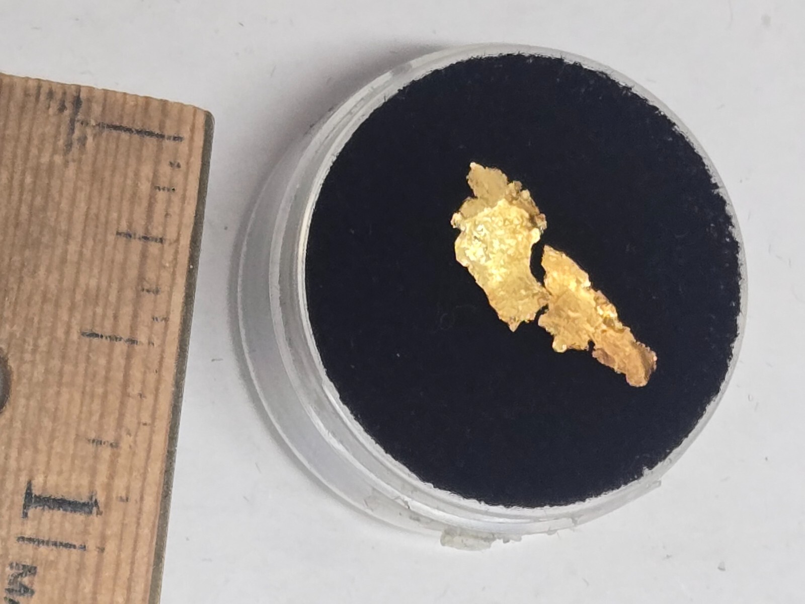 Beautiful Gold specimen
