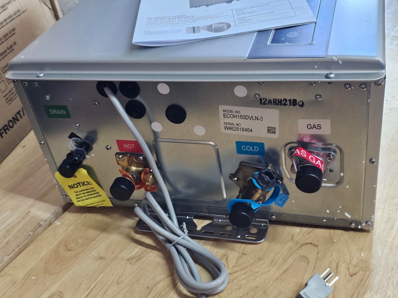 RHEEM ECOH160DVLN-3 Tankless Natural Gas Water Heater 8.4 GPM 157,000 BTU