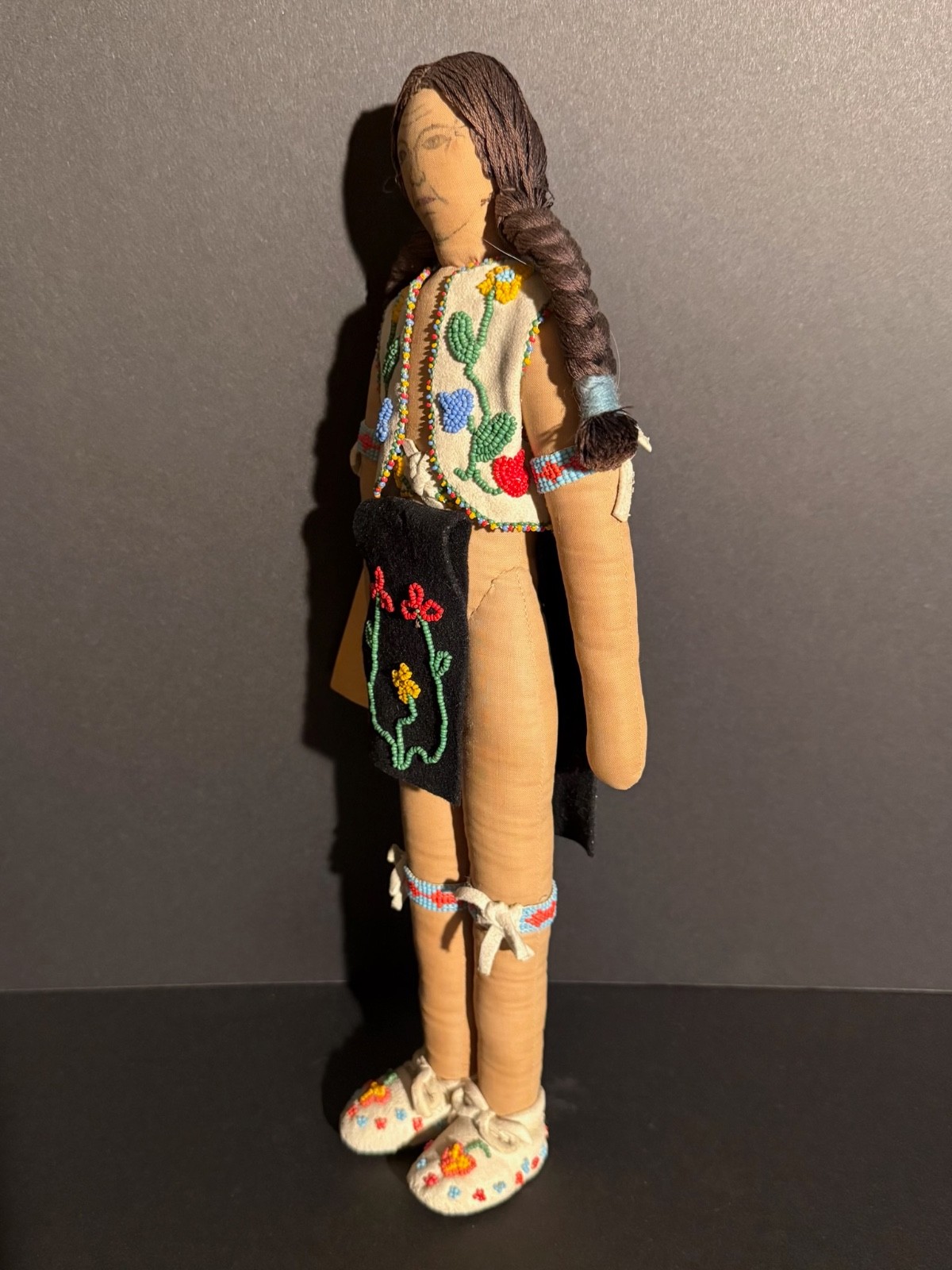EXCEPTIONAL CHIPPEWA BEADED DOLL, “HASKELL INSTITUTE” TAG, DRAWN FACE, EXCELLENT