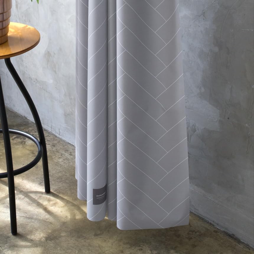 Quick-Dry Lightweight Shower Curtain – 71"W x 74"L (Pack of 1) Herringbone Gray