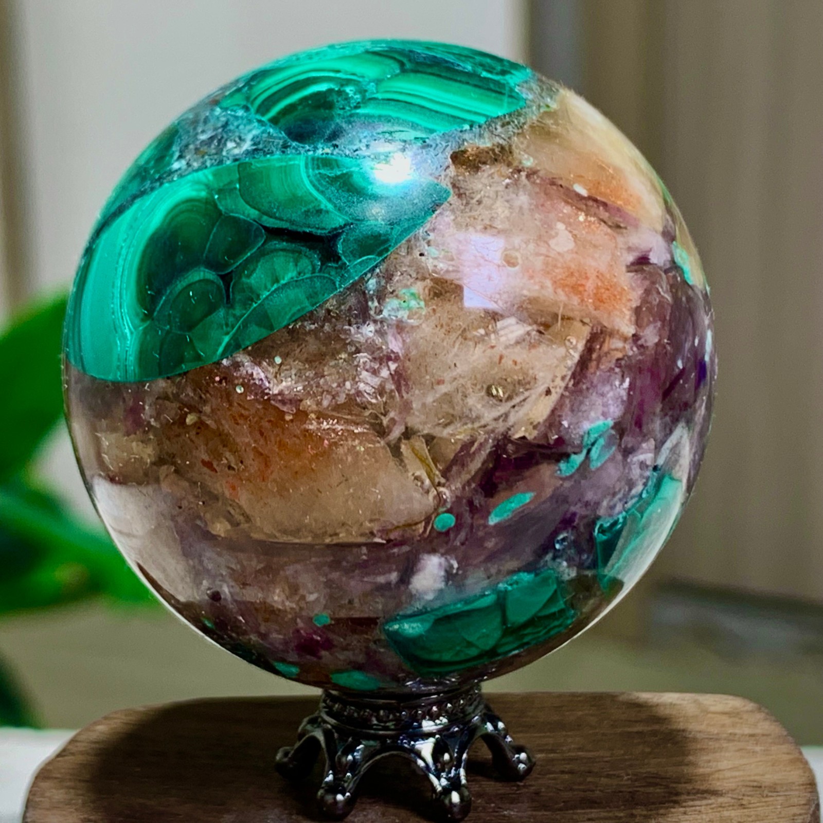 125G Newly discovered rare malachite purple mica symbiotic sphere restoration