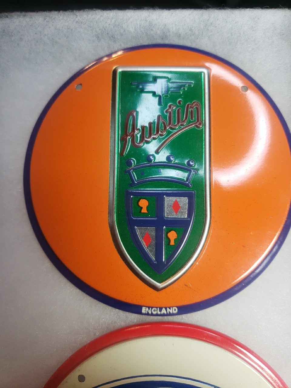 ORIGINAL 1950S WHEATIES CEREAL PREMIUM METAL AUTOMOBILE EMBLEMS SET 14 IN Case