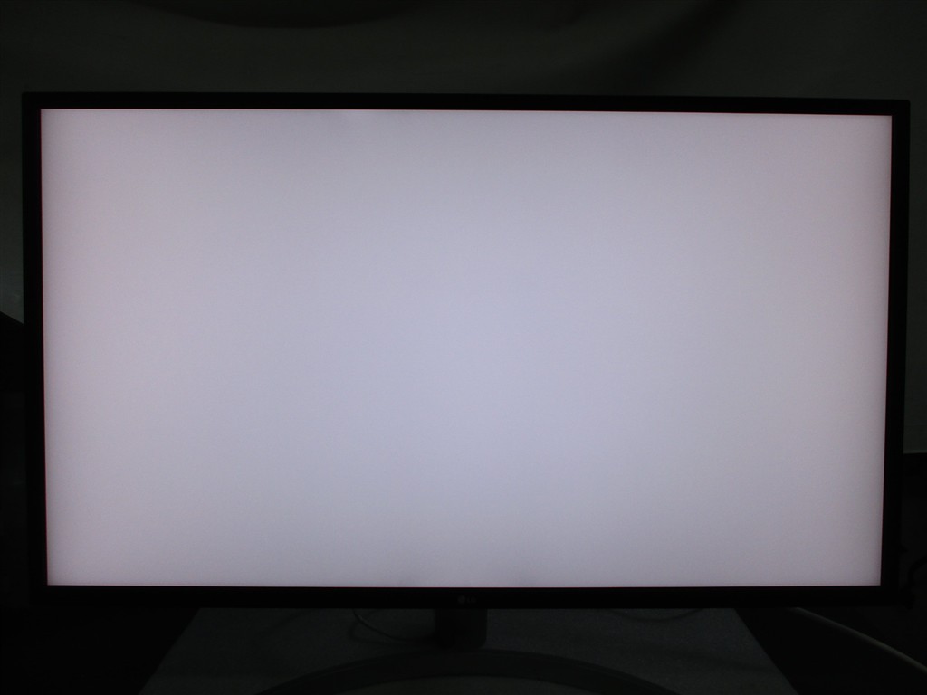 LG 32BL75U-W 32" 4K UHD VA LCD Monitor HDMI, DP, USB-C