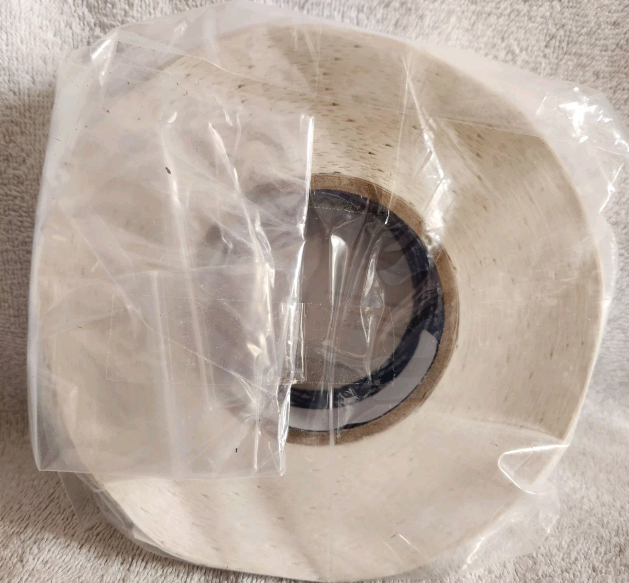 Brady Y5509557 THT-63-427-3.5 0.8" Wx 1.437" H , Self-Laminating Vinyl,3500Count