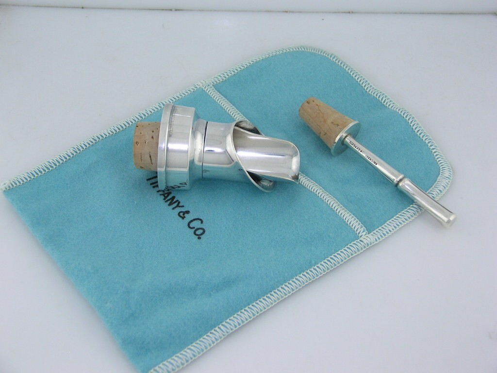 TIFFANY & CO Sterling BAMBOO Wine Bottle Stopper & Spout / Pourer w/ Box