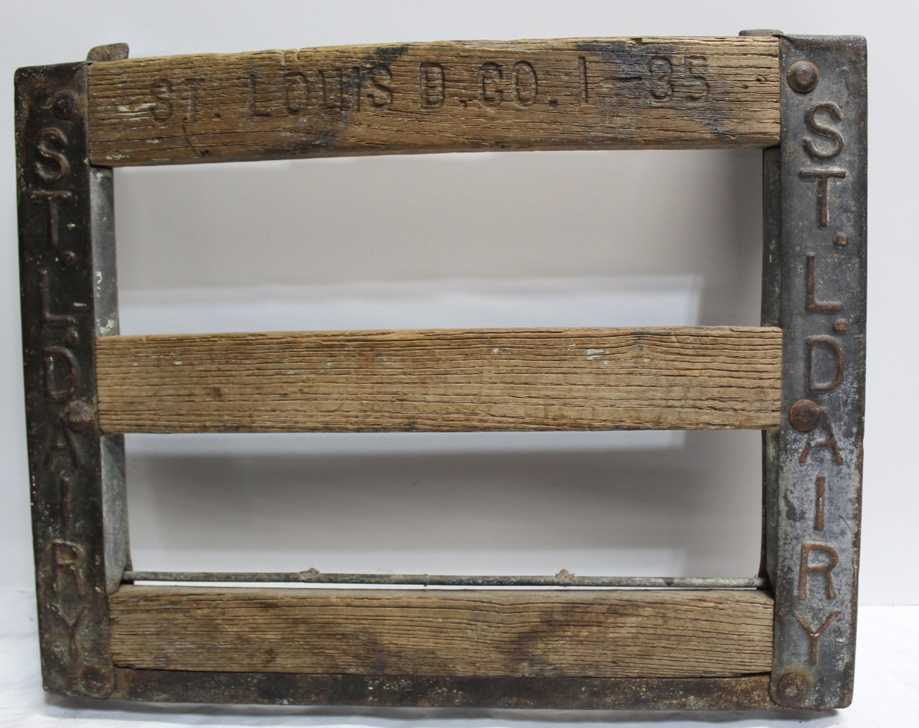 Antique Missouri ST. LOUIS Dairy Co. I-35 Dairy Crate Repurposed ~ Wall Sign