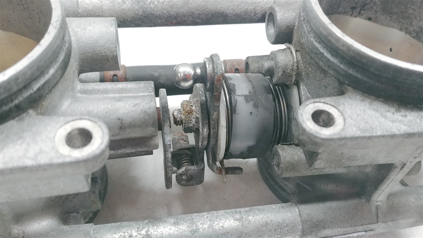 2014 Polaris Switchback Assault 800 #2 Throttle Body Assy w TPS Sensor 1204815