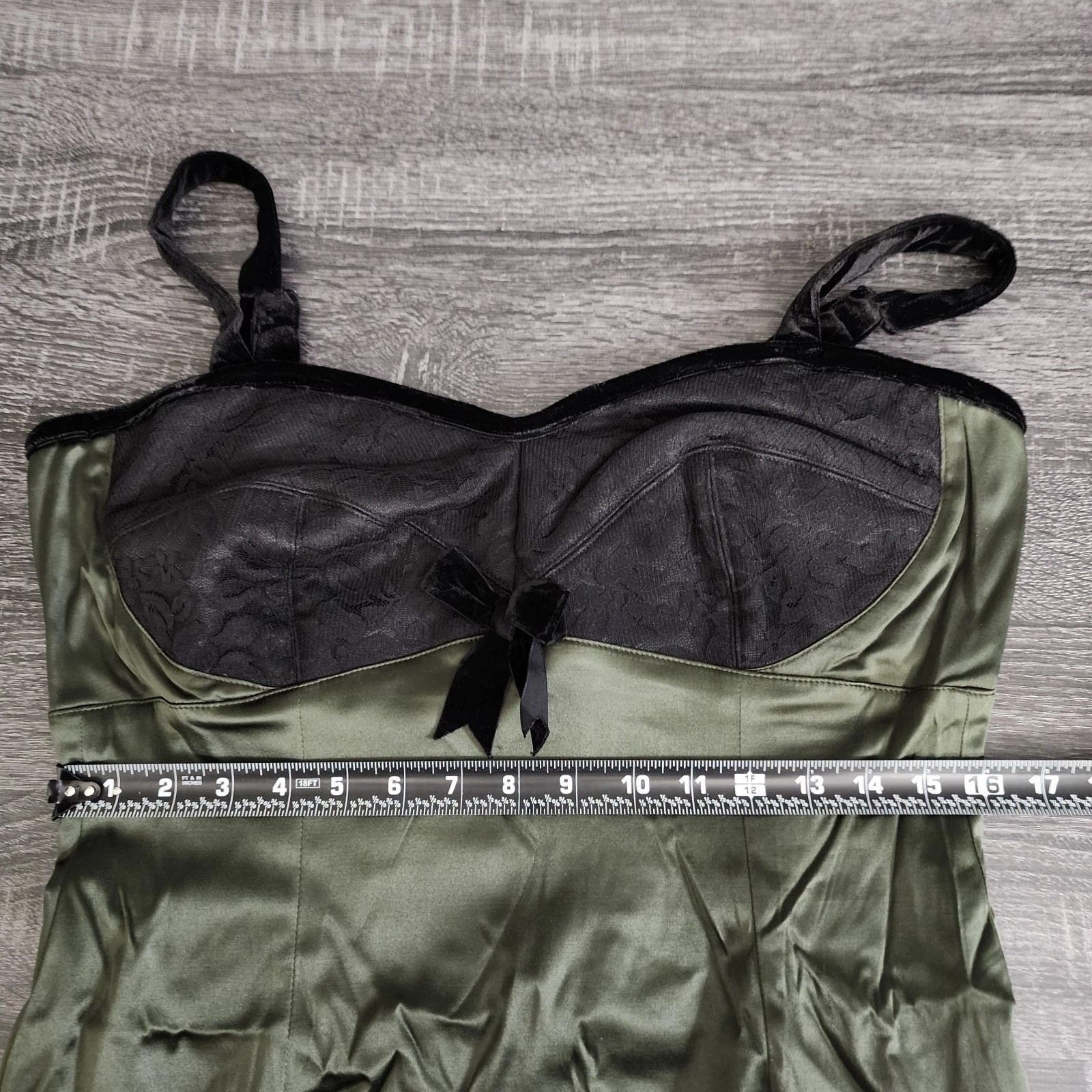 Pinup Girl Deadly Dames Courtesan satin wiggle dress with belt