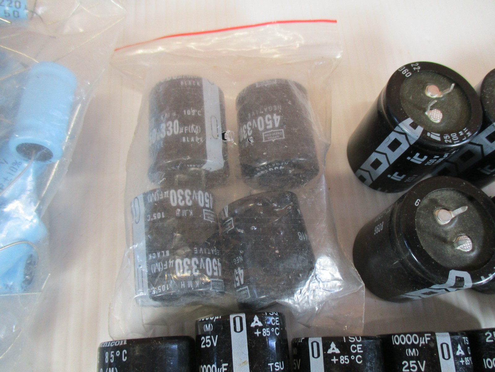 Lot of Vintage Electrolytic Capacitors New Old Stock Lot of 260 Ham Radios