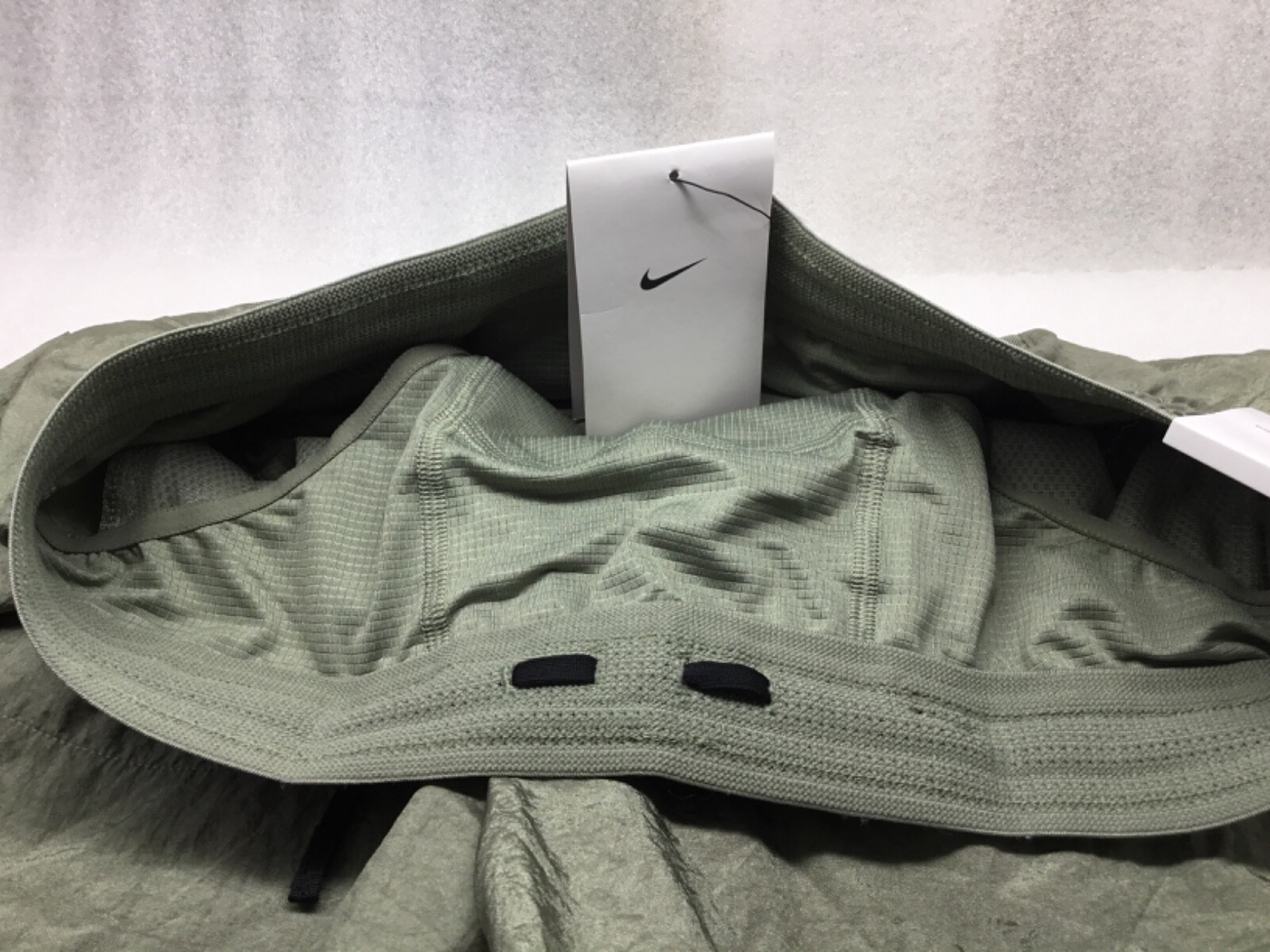 NEW MENS SIZE M NIKE STRIDE RUNNING DIVISION 5" Dri-FIT SHORTS FN3391-053