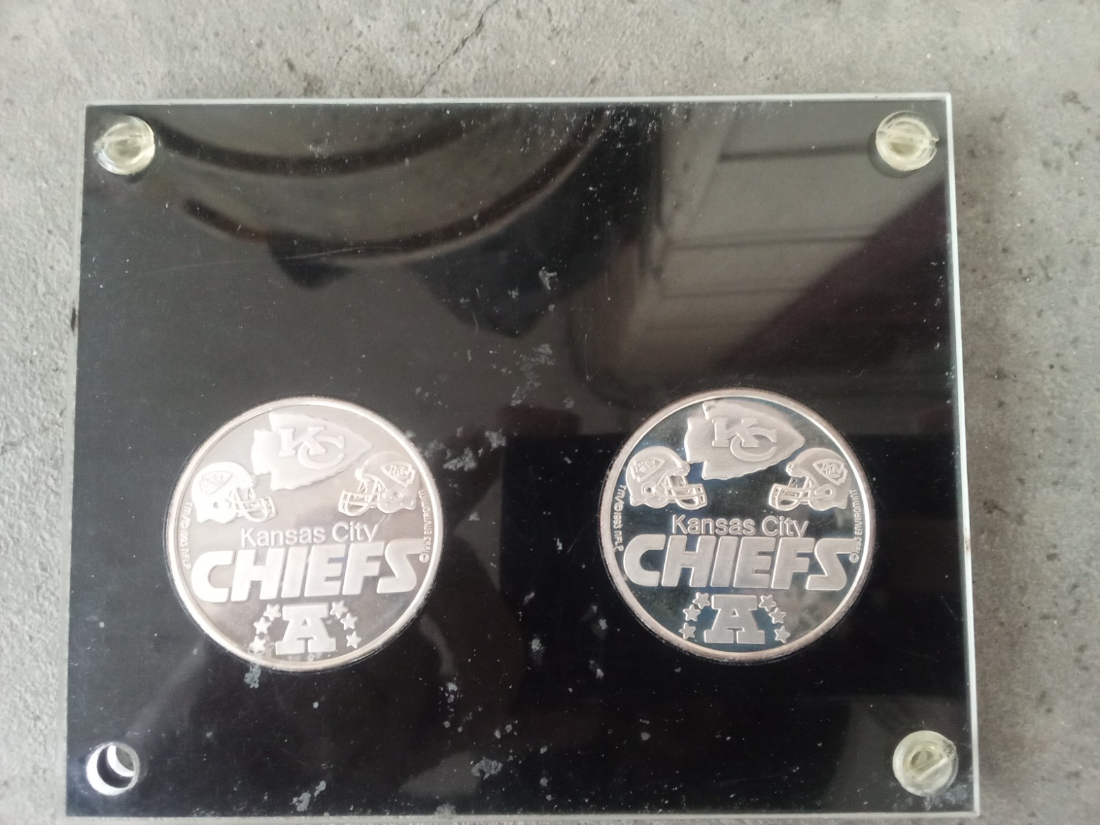 Joe Montana & Marcus Allen Kansas City Chiefs Collectors Set 2 1oz .999 Silver