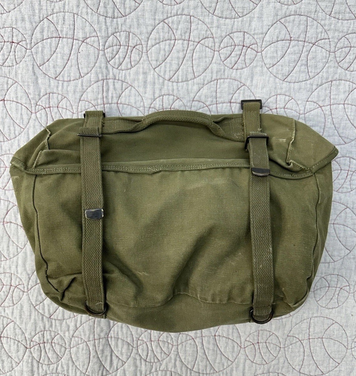 1951 US Army Field Pack Cargo M-1945 Military OD Green Cargo Bag NICE Lower Vtg