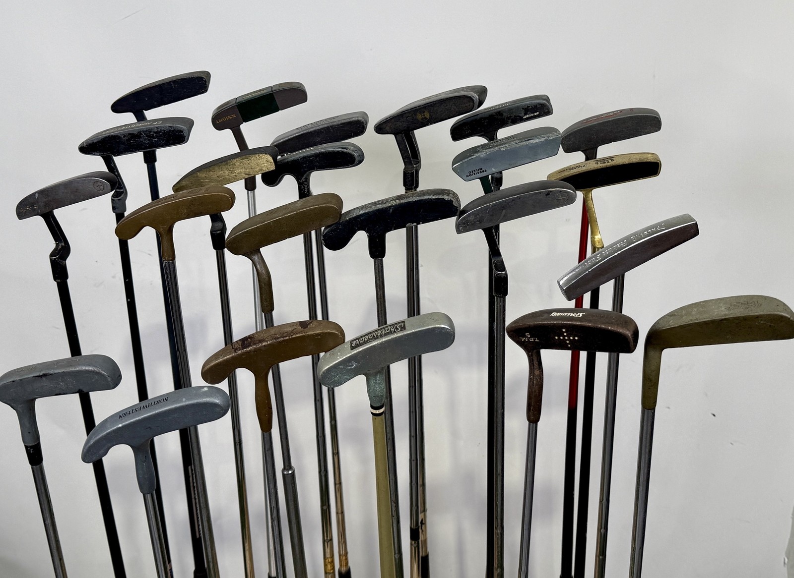 Wholesale Lot of 50 Golf Clubs - Putters Assorted Brands