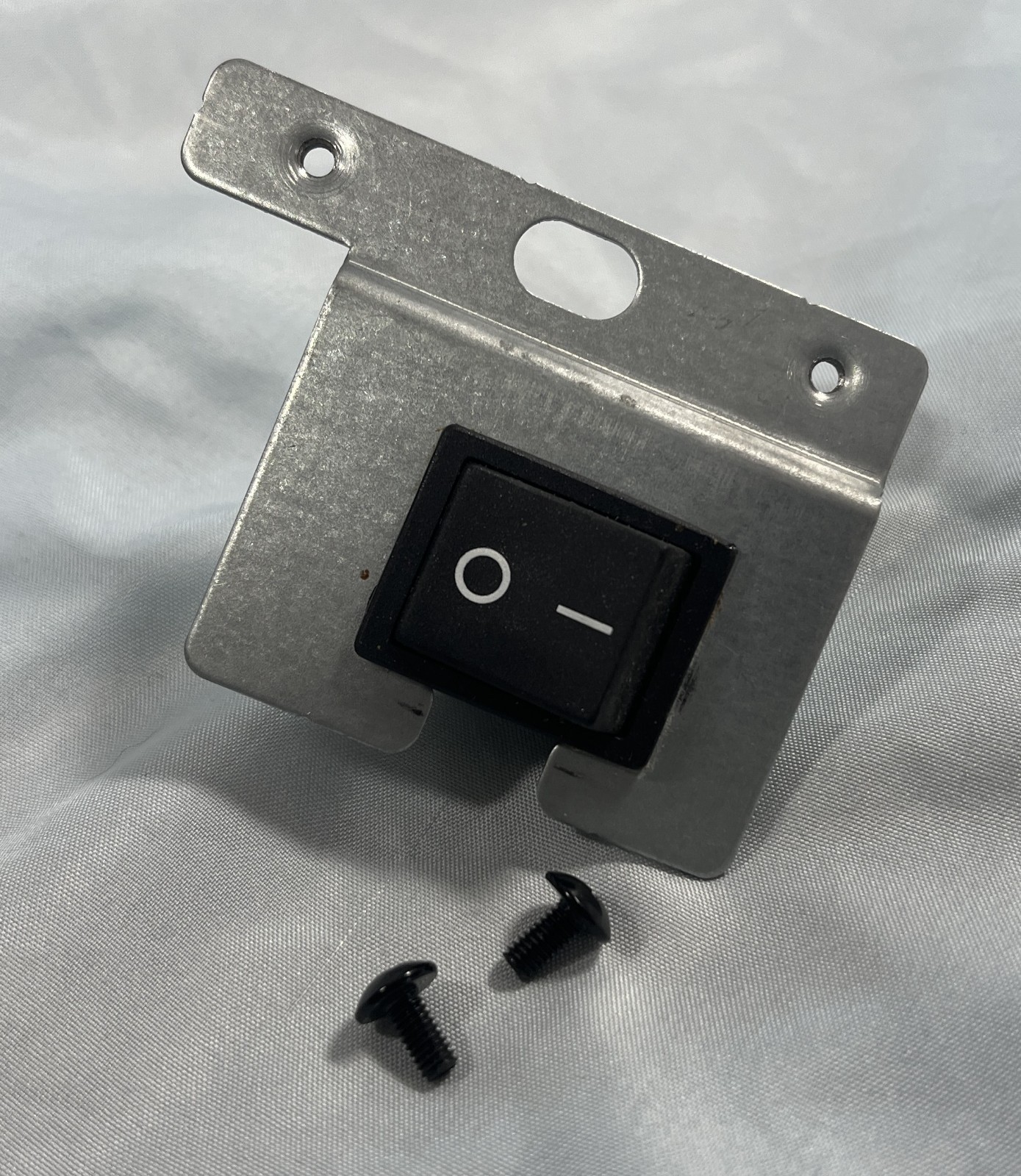 Crathco Cold Beverage Dispenser CS-4E/2D/3D-16 - On Off Rocker Switch - 99066