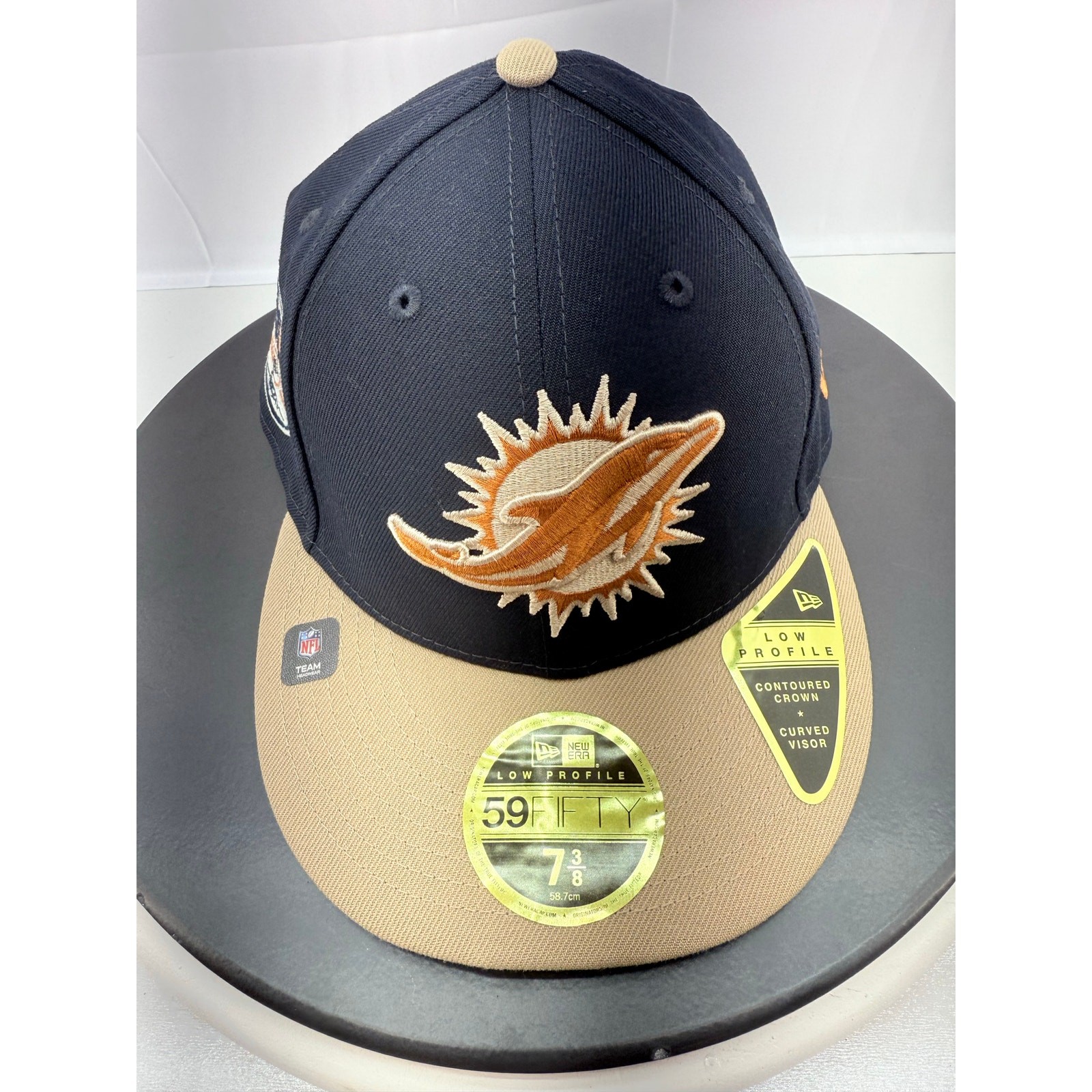New Era Miami Dolphins 59FIFTY Low Profile Fitted Hat 7 3/8 NFL Perfect Season
