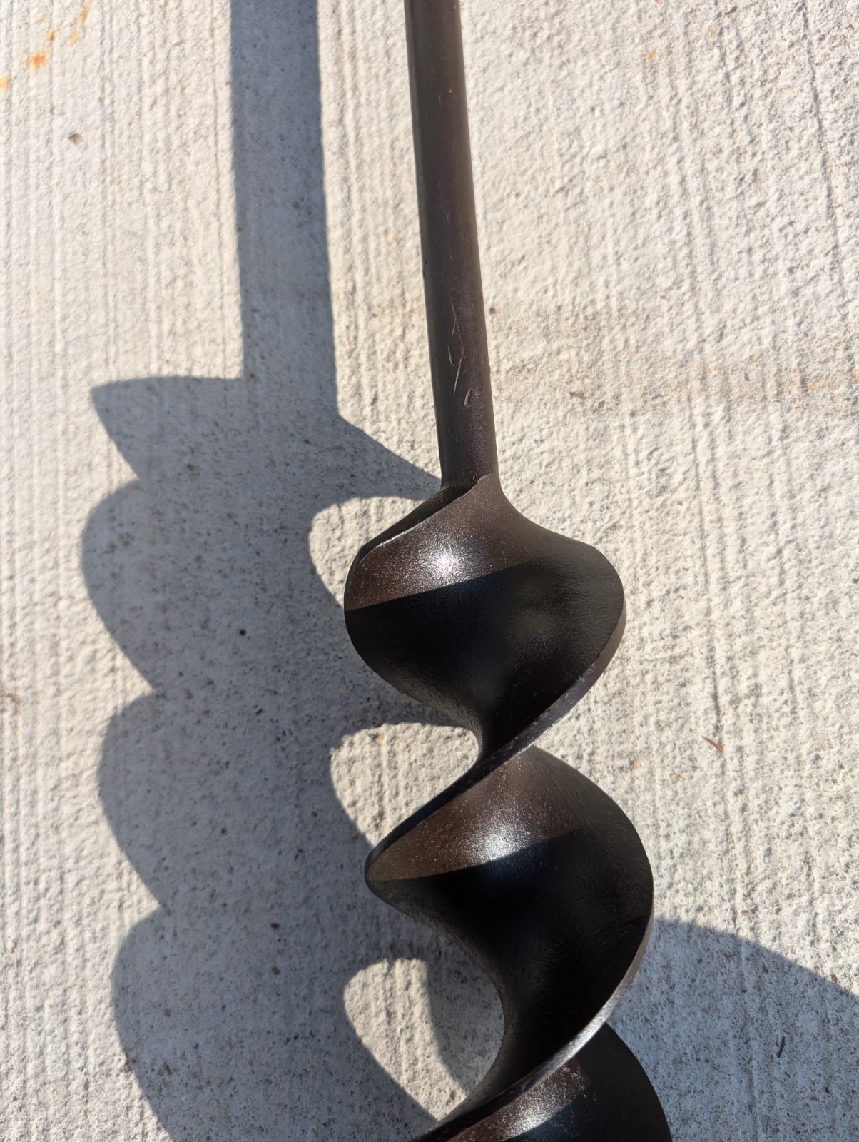 WI Barn Antique Vintage T Handle Barn Beam Hand Drill 2 1/4" Bit x 20 1/4" H