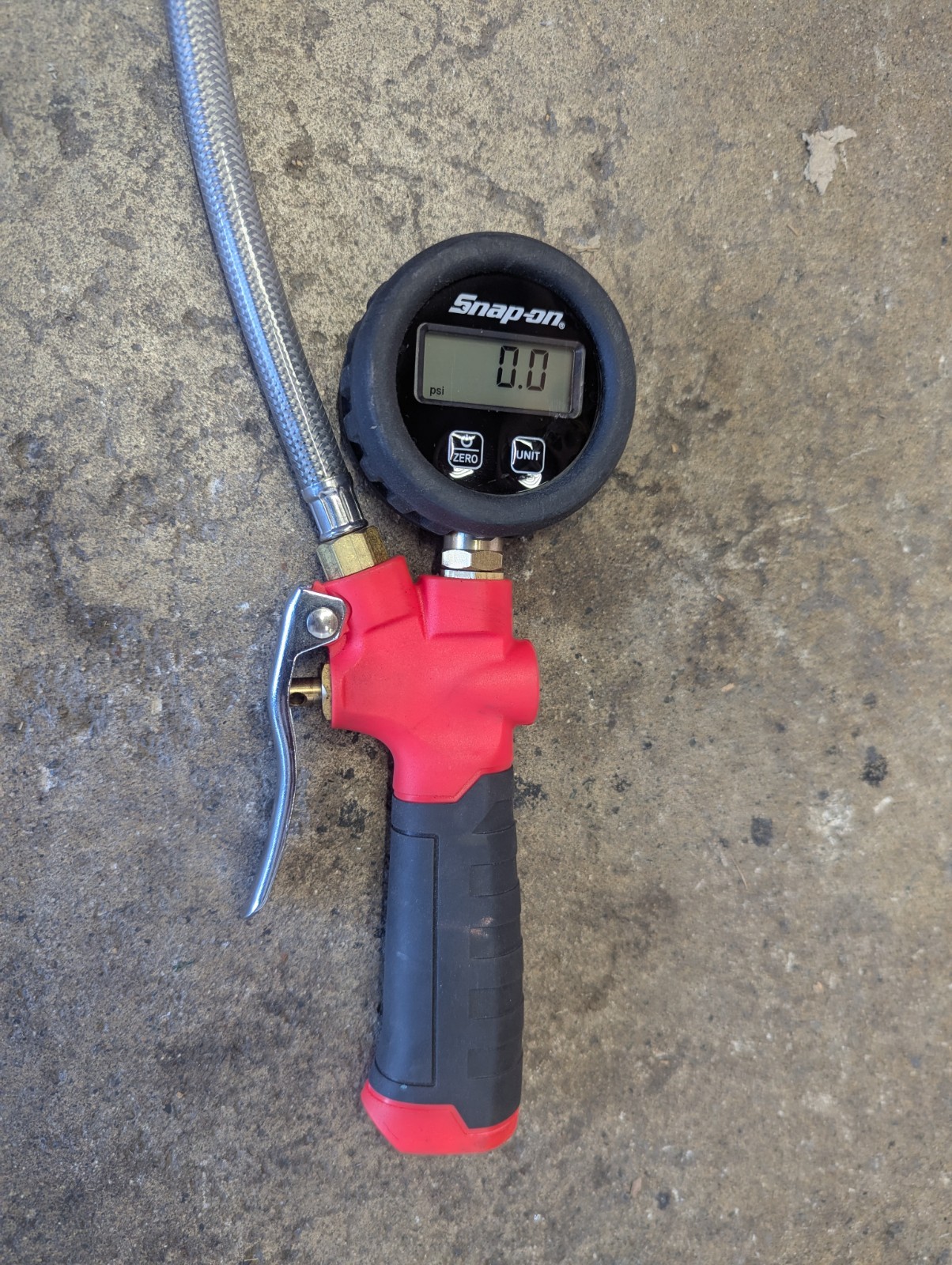 SNAP-ON HEAVY DUTY DIGITAL TIRE INFLATOR RED