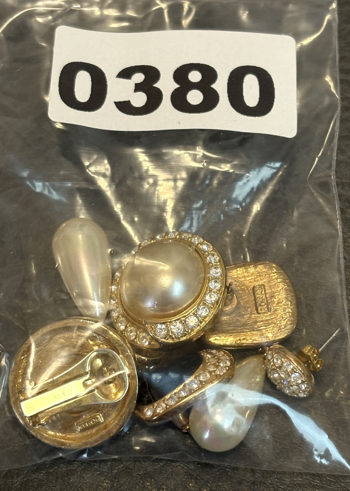 VINTAGE ESTATE ROMAN Gold Tone RHINESTONE FAUX PEARL EARRINGS CLIP Pierced Lot