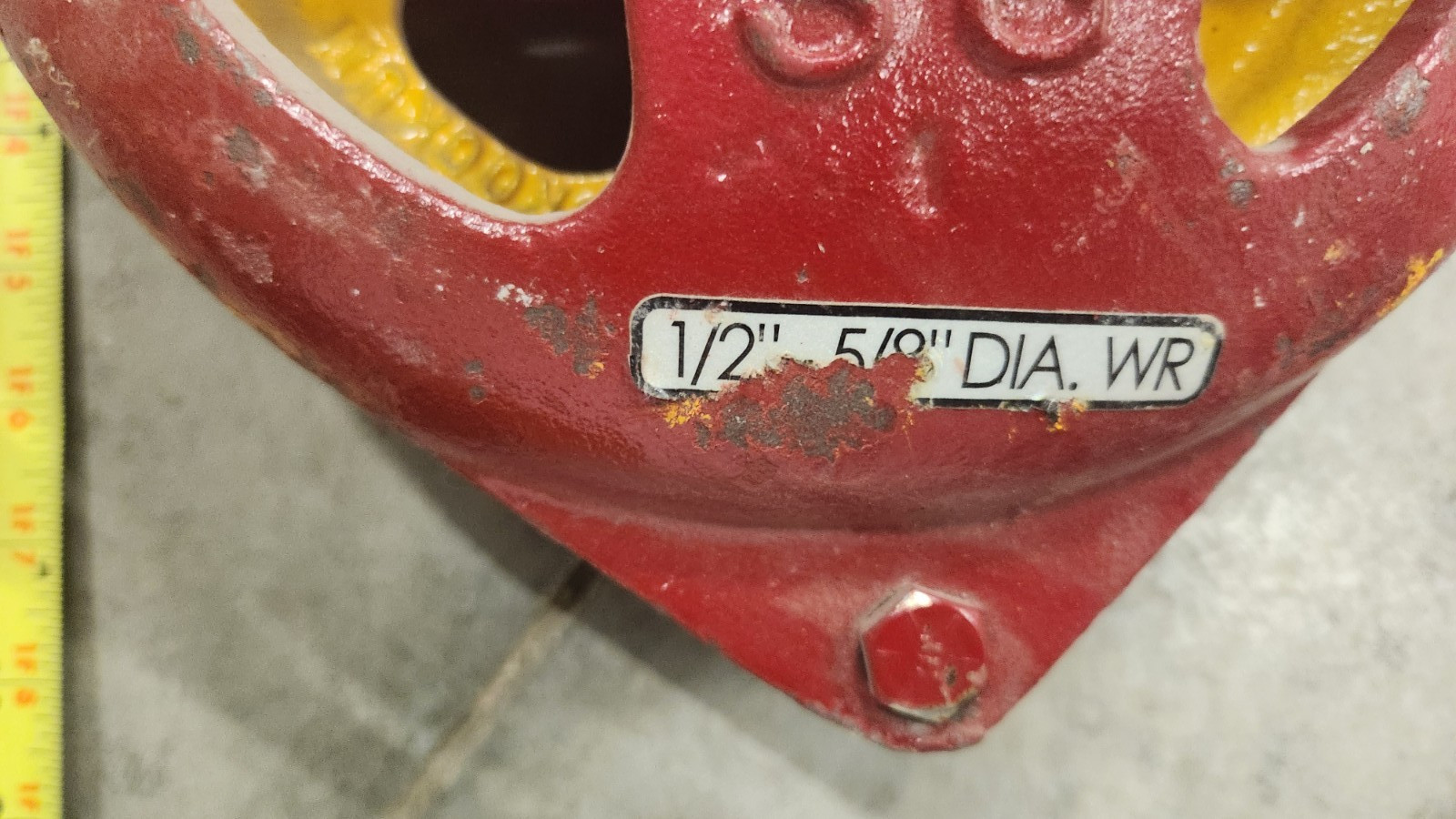 NEW Skookum S8 7-Ton 1/2"-5/8" Wire Rope 8" Cast Snatch Block Sheave Swivel Hook