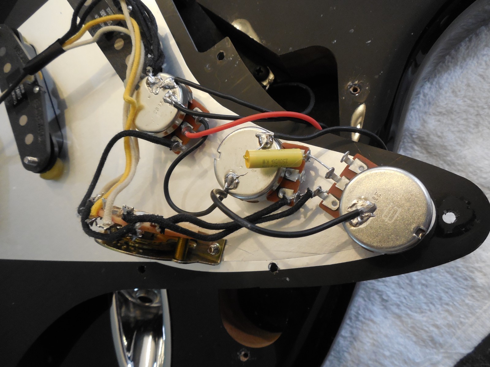 Fender Stratocaster Loaded Body Mint Upgraded