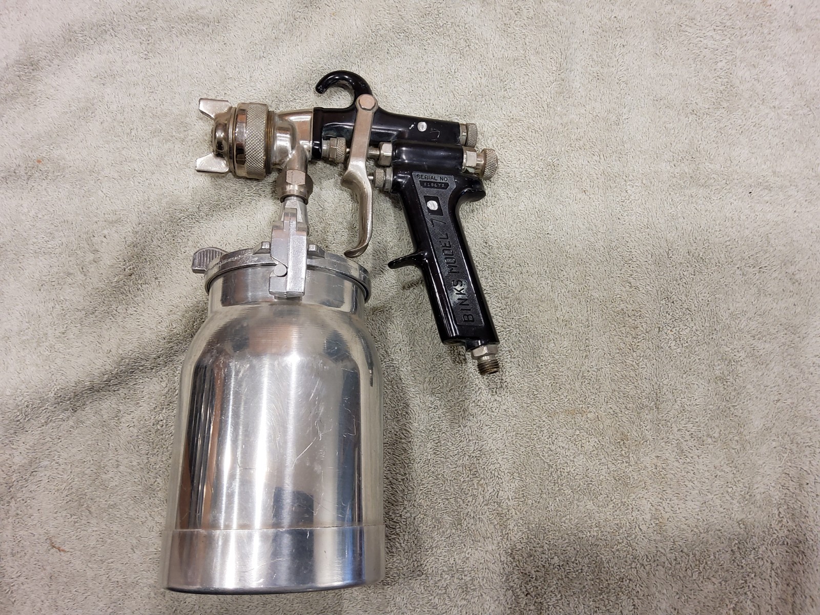 Binks Model 7 Spray Gun with Nozzle & New Sharpe Paint Canister