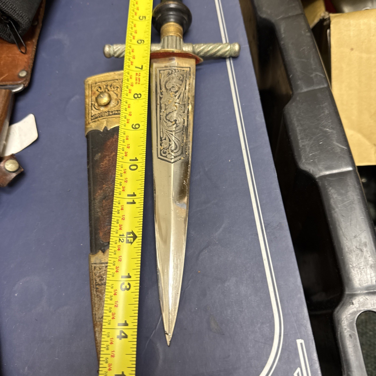 ANTIQUE TOLEDO SPANISH PLUG BAYONET DAGGER