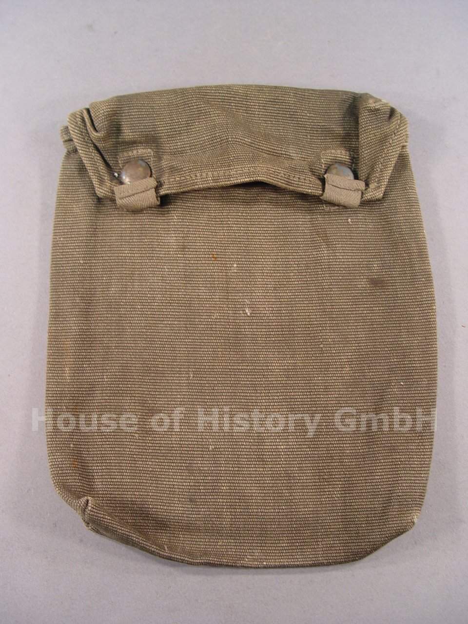132296 Wehrmacht Heer Gas Mask Pouch w/ "Stocko" Buttons, Field Gray/Green